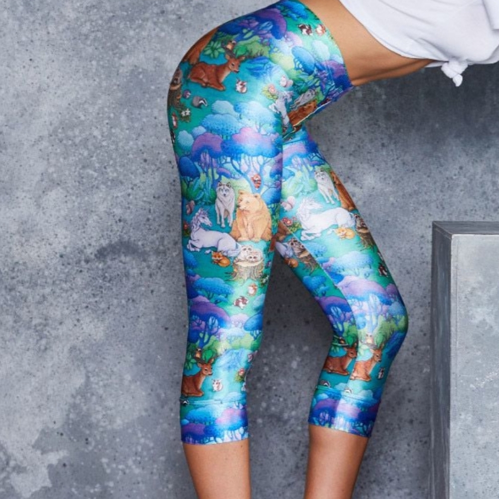 Blackmilk Into the Woods Velvet Cropped Leggings - Picture 4 of 12